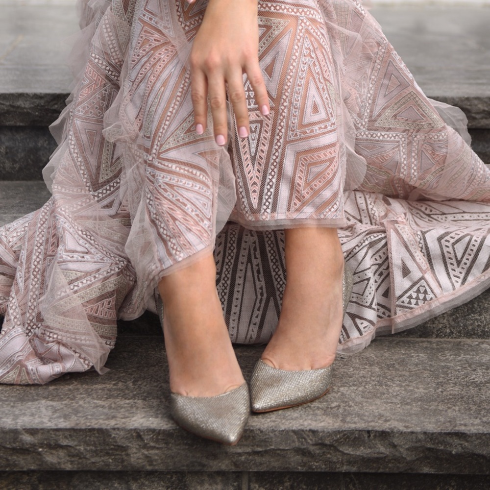 Vince Camuto Gold Glitter Pumps